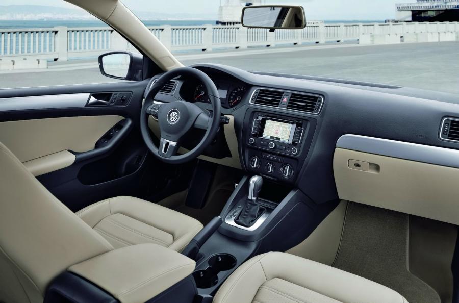  Volkswagen Jetta 2011 года  (фото 20 из 139)